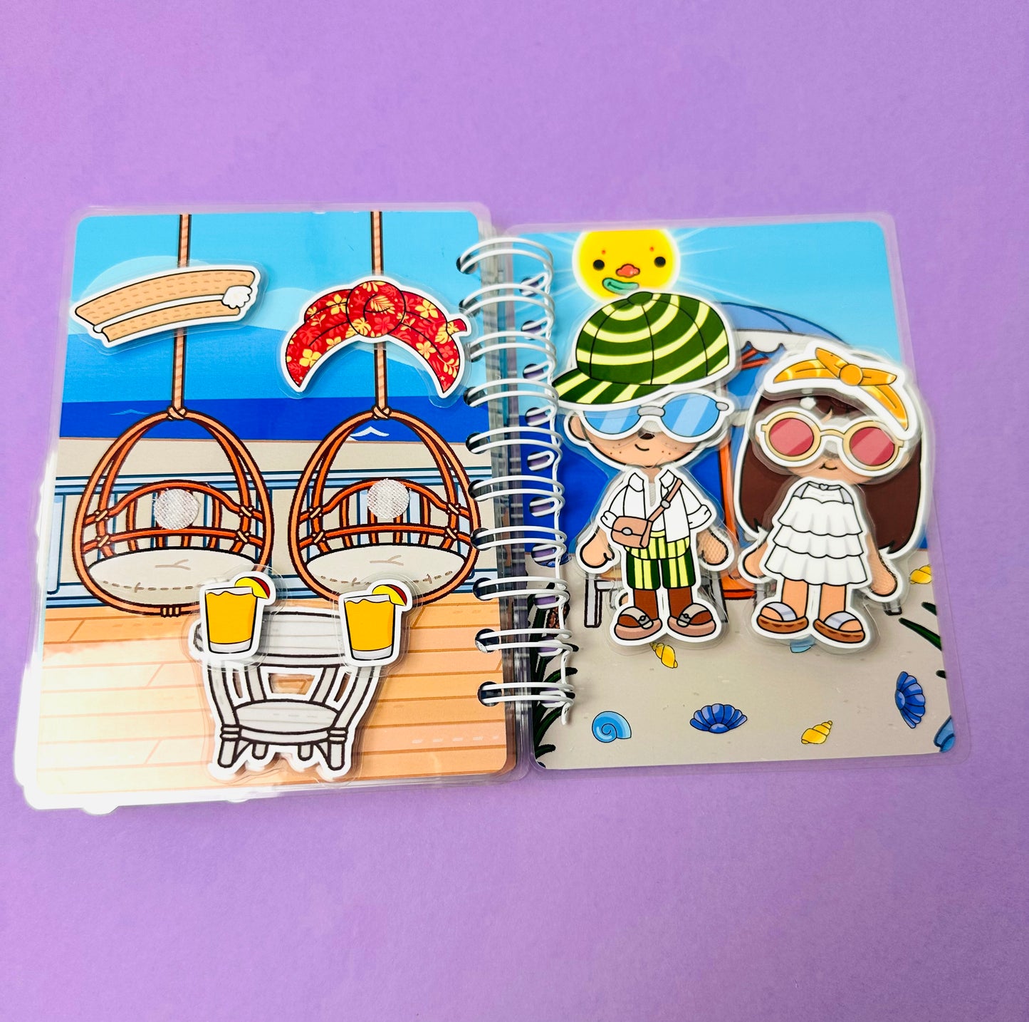 Summer Cottage is an exciting mini Velcro book in A6 format, designed for little creativity lovers