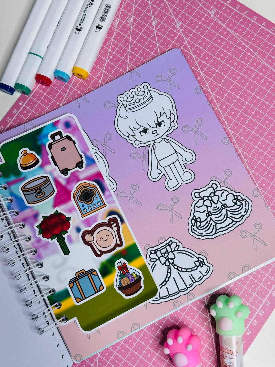 Toca Princess & Prince Coloring Book – 6 Scenes, 12 Pages to Color + 3 Pages of Toca Characters, Outfits & Accessories
